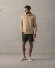 Load image into Gallery viewer, McTavish Washed Cord Spring Shirt Coffee

