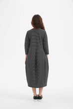 Load image into Gallery viewer, Tirelli 3/4 Stripe Diagonal Seam Dress Black Stripe
