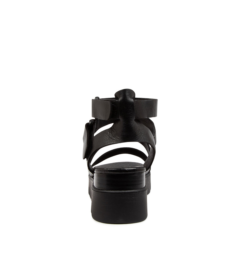 Django & Juliette Rhean Sandals Black Leather Black Sole